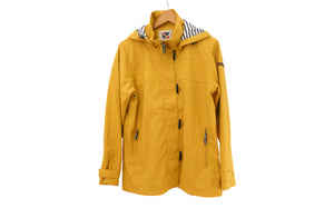 Raincoats - Sturdy, Attractive and Waterproof
